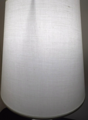 Lampe Blanche avec Base en Fer