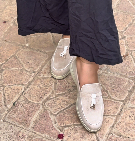 Amorette : Mocassin femme daim noir