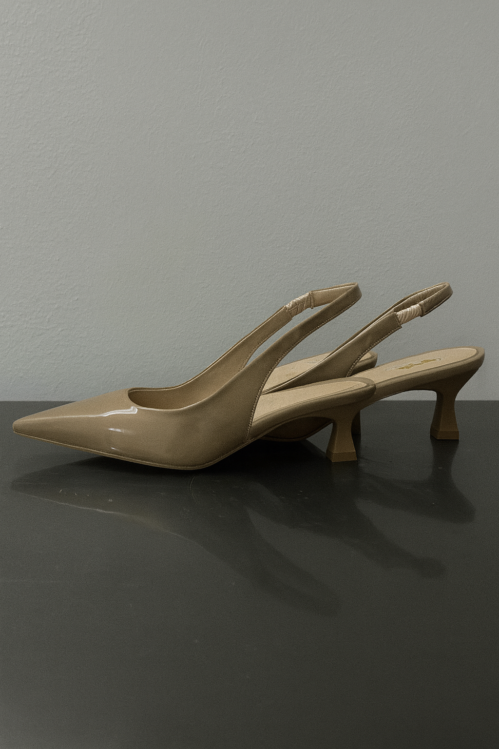 Amelia : Escarpin Femmes Blanc et Noir