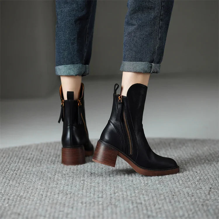 BOTTINES EN CUIR