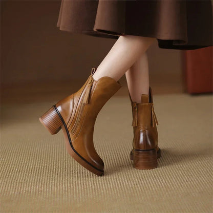 LEATHER ANKLE BOOTS 