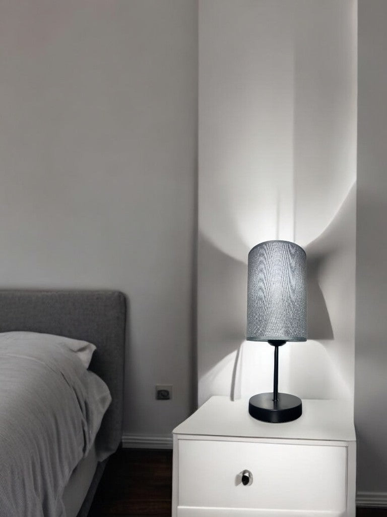 Lampe Grise avec Base en Fer